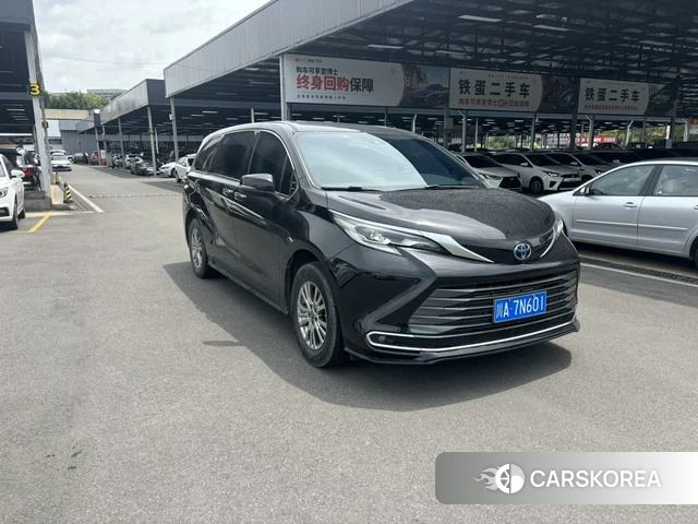 Toyota Saina id 4274426 из Китая 8