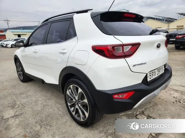 Kia Stonic id 3541529 из Кореи 17