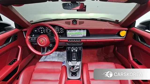 Porsche 911(992) id 3373946 из Кореи 17