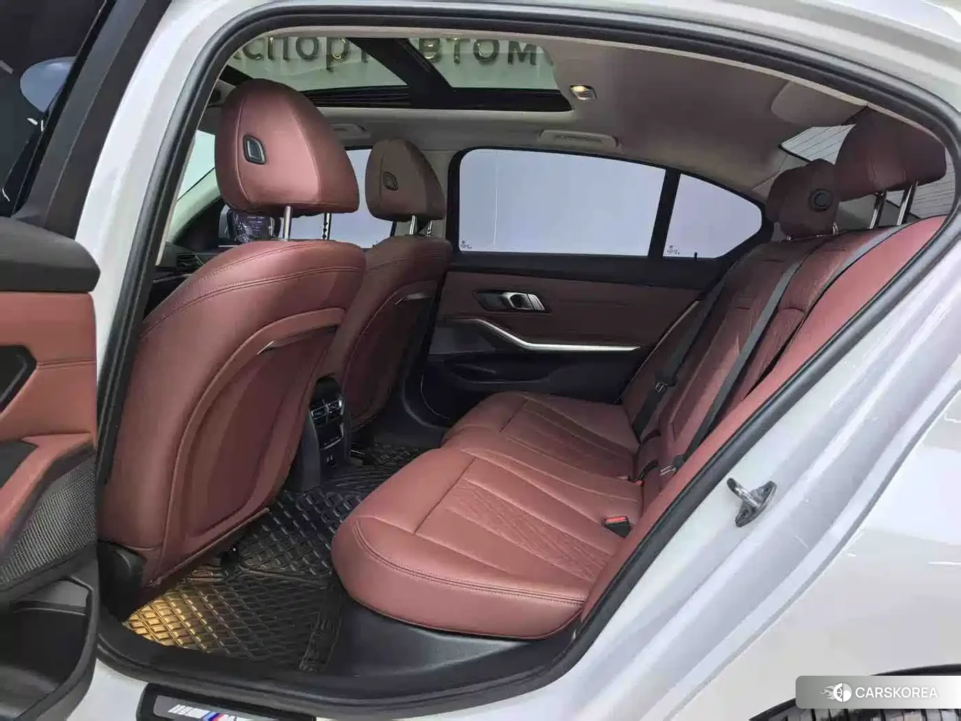 BMW 3 series id 4553775 из Китая 8