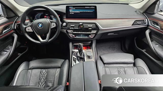 BMW 5 Series (G30) id 4186623 из Кореи 27