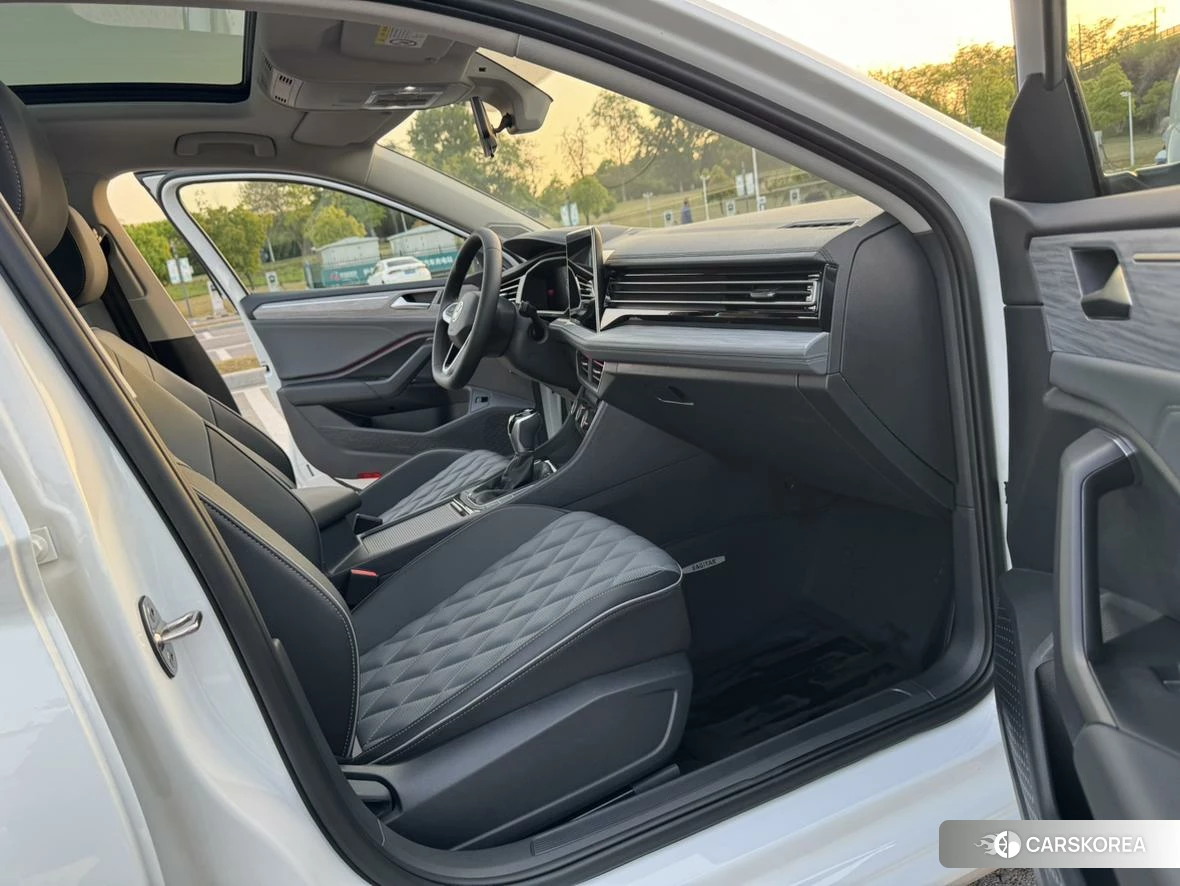 Volkswagen Sagitar id 4486417 из Китая 13