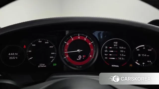 Porsche 911(992) id 3038845 из Кореи 17