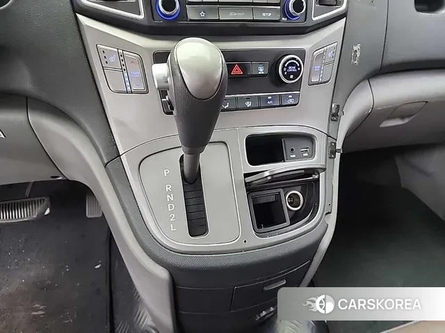 Hyundai The New Grand Starex id 3039485 из Кореи 14