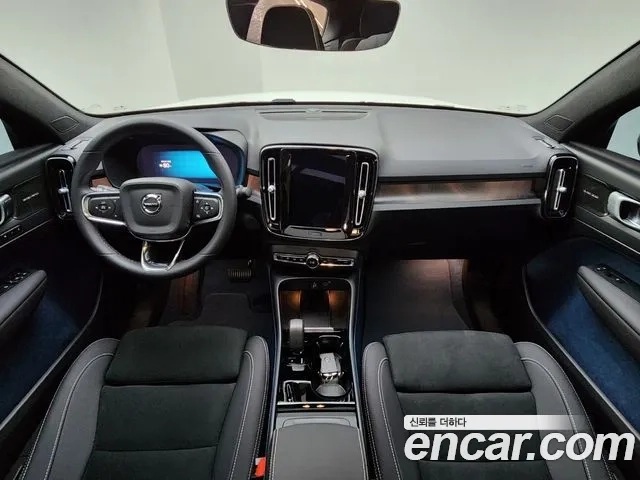 Volvo C40 Richards id 2872494 из Кореи 17