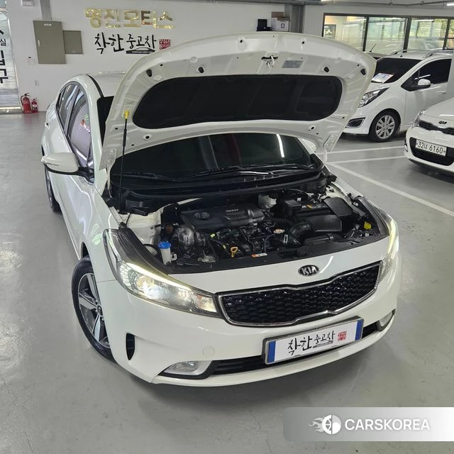 Kia The New K3 id 4582175 из Кореи 17