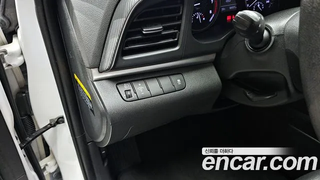 Hyundai The New Avante AD id 2676379 из Кореи 17