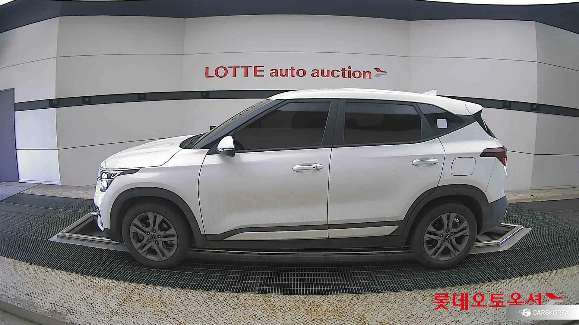 Kia Seltos id 4296912 из Кореи 34