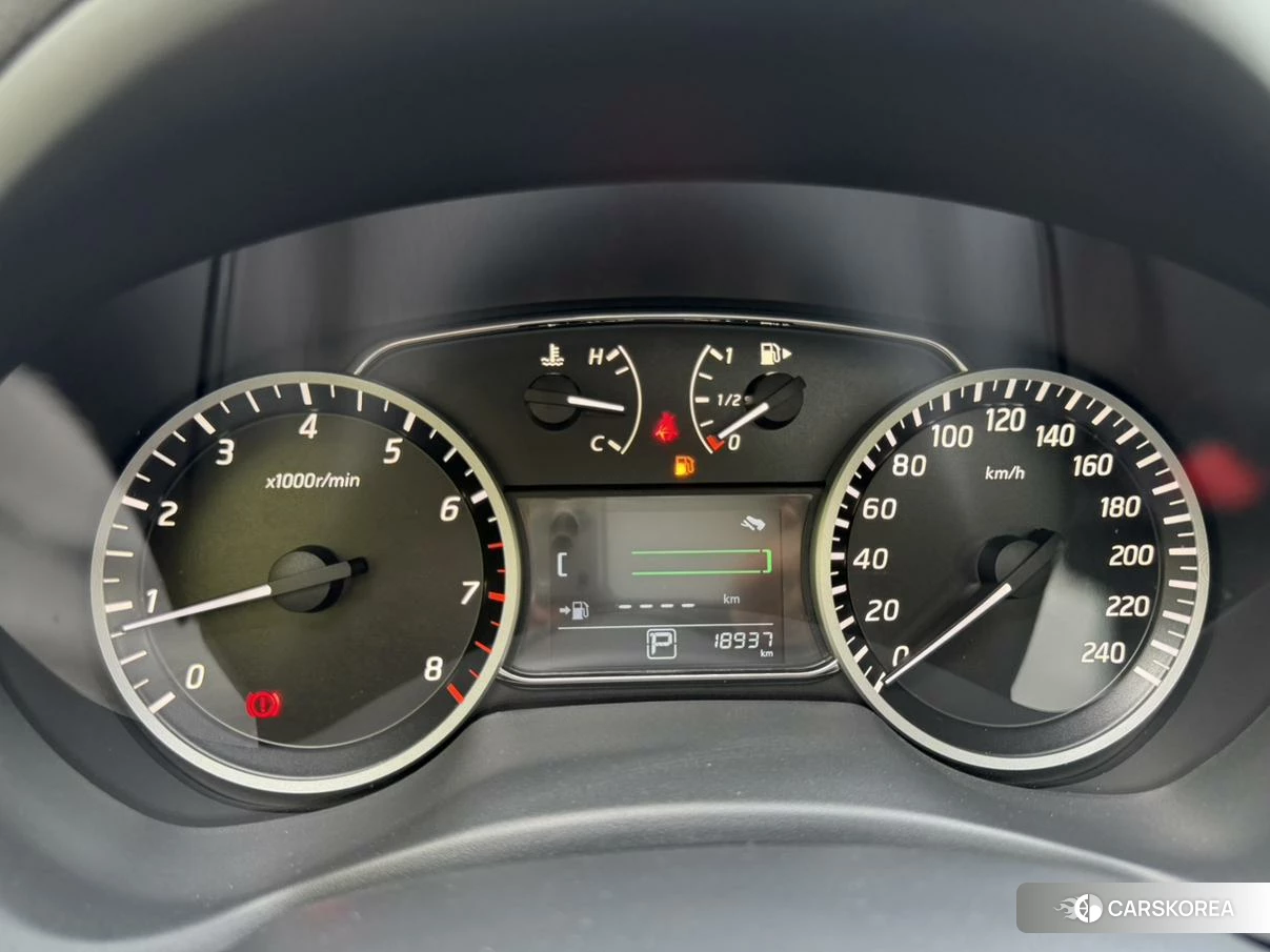 Nissan Xuan Yi id 4485496 из Китая 13