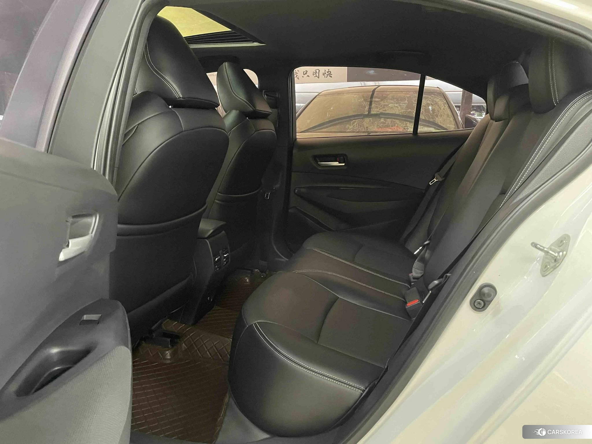Toyota Levin id 4473312 из Китая 15