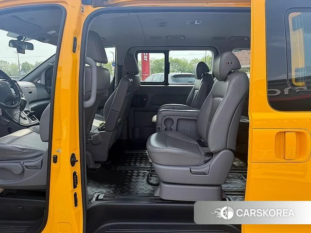 Hyundai The New Grand Starex id 4262758 из Кореи 16