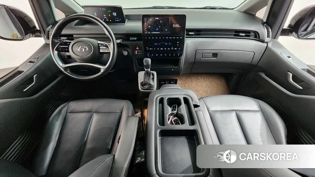 Hyundai Staria id 3940350 из Кореи 17