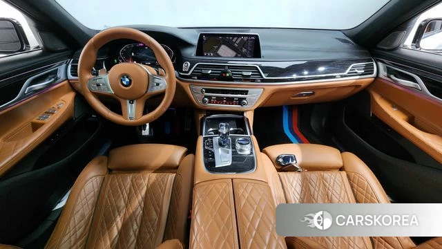 BMW 7 Series (G11) id 3828424 из Кореи 17