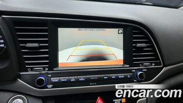 Hyundai Avante AD id 2764569 из Кореи 17