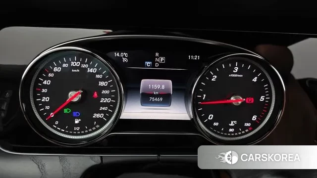 Mercedes-Benz E-Class W213 id 3754429 из Кореи 17