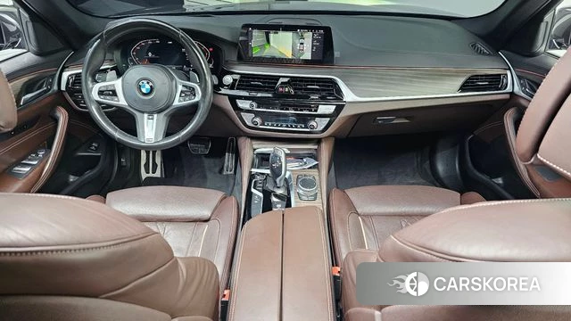 BMW 5 Series (G30) id 4595087 из Кореи 17