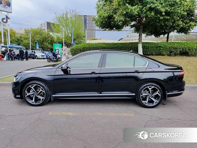 Volkswagen Magotan id 4277847 из Китая 7
