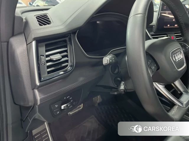 Audi Q5L id 4290351 из Китая 15