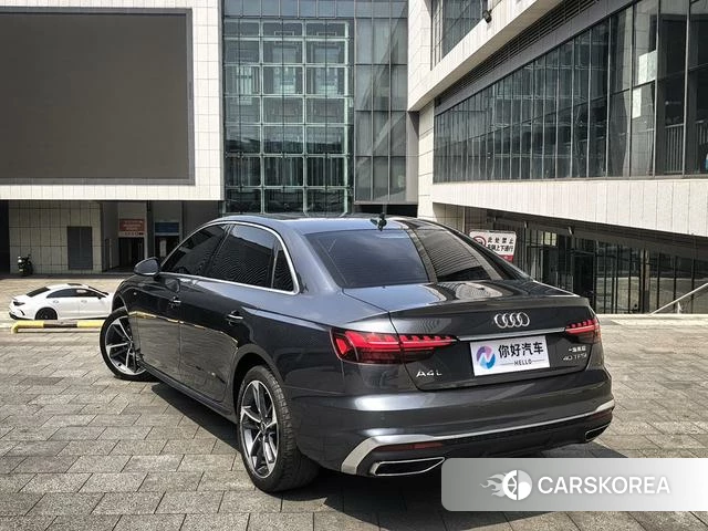 Audi A4L id 4328575 из Китая 7