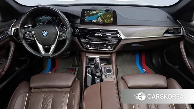 BMW 5 Series (G30) id 3061011 из Кореи 17