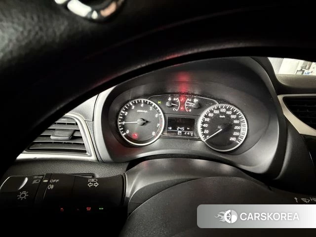 Nissan Xuan Yi id 4255751 из Китая 13