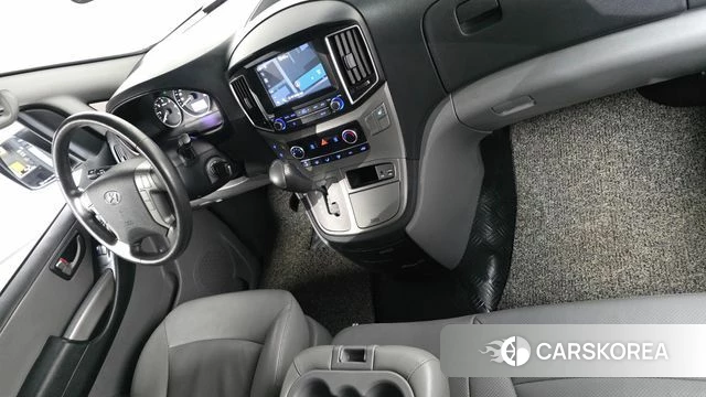 Hyundai The New Grand Starex id 4551591 из Кореи 31