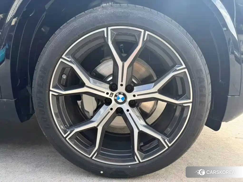 BMW X5 id 4601841 из Китая 27