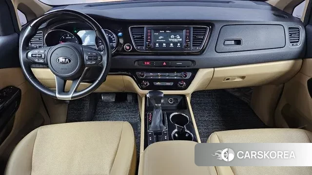 Kia The New Carnival id 3480054 из Кореи 17