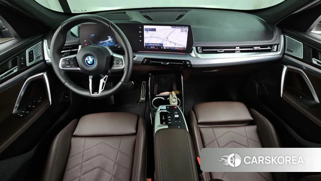 BMW iX1 (U11) id 4441875 из Кореи 34