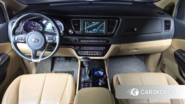Kia The New Carnival id 4689191 из Кореи 29