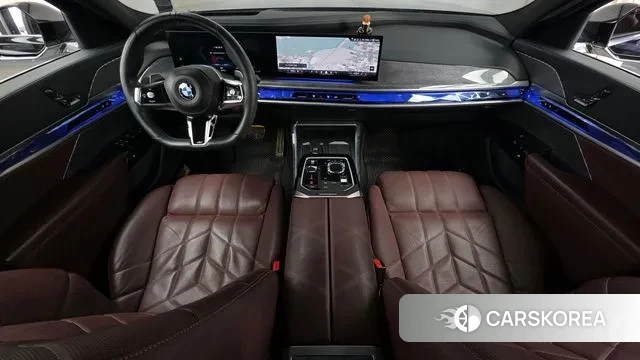 BMW 7 Series (G70) id 3684601 из Кореи 17