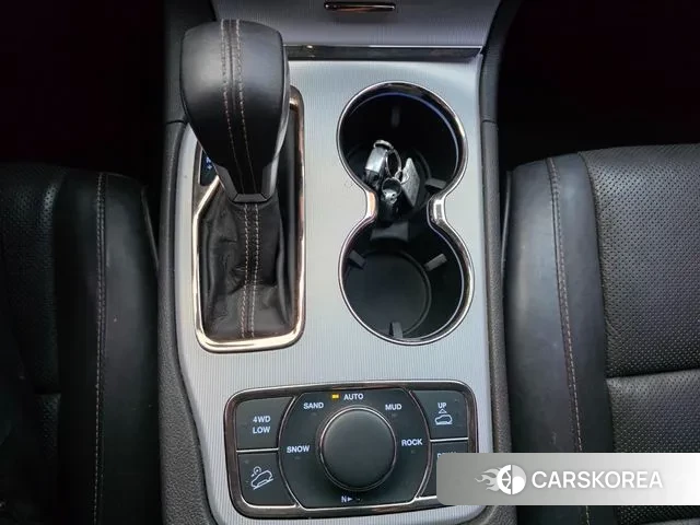 Jeep Grand Cherokee id 3313406 из Кореи 14