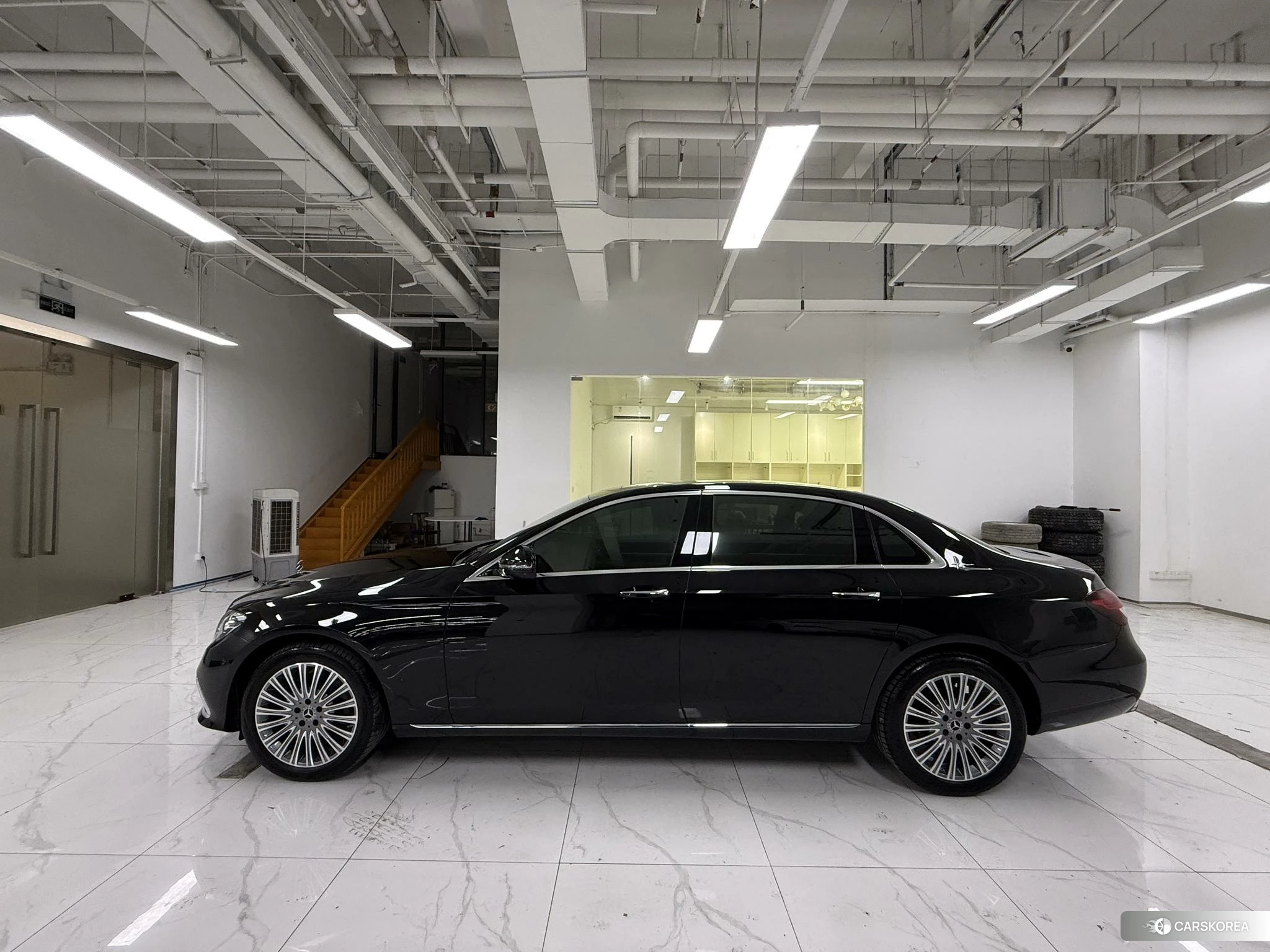 Mercedes-Benz E-class id 4468018 из Китая 17