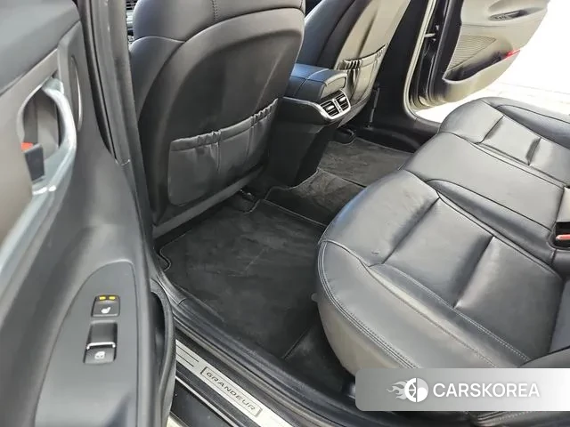 Hyundai The New Grandeur IG id 3578242 из Кореи 15