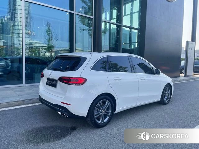 Mercedes-Benz Class B id 4213945 из Китая 15