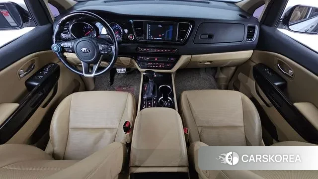 Kia The New Carnival id 3647199 из Кореи 17