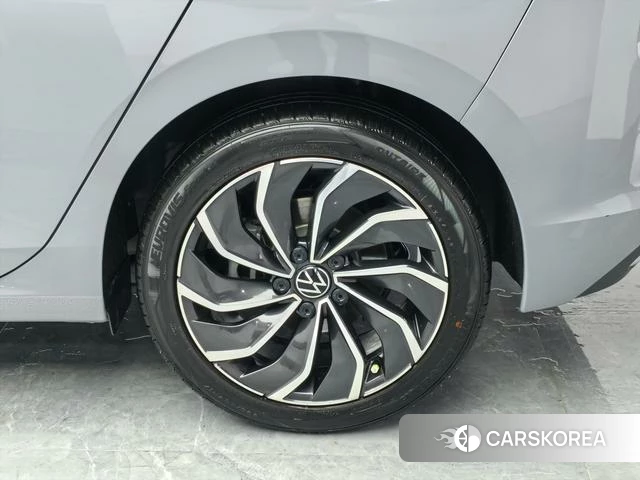 Volkswagen Golf id 4328594 из Китая 17