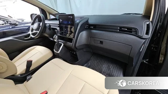 Hyundai Staria id 3732501 из Кореи 17