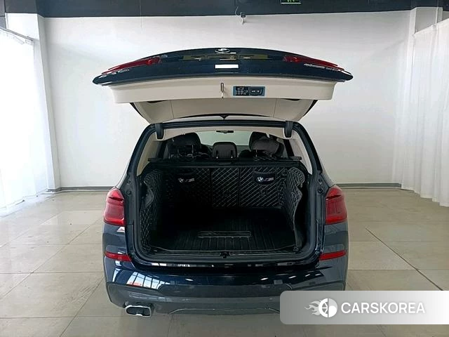 BMW X3 id 4273536 из Китая 17