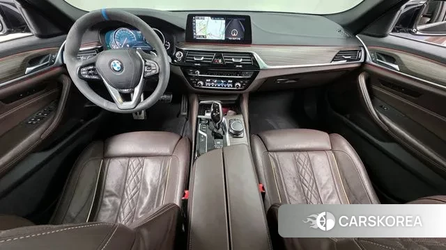 BMW 5 Series (G30) id 3773278 из Кореи 17