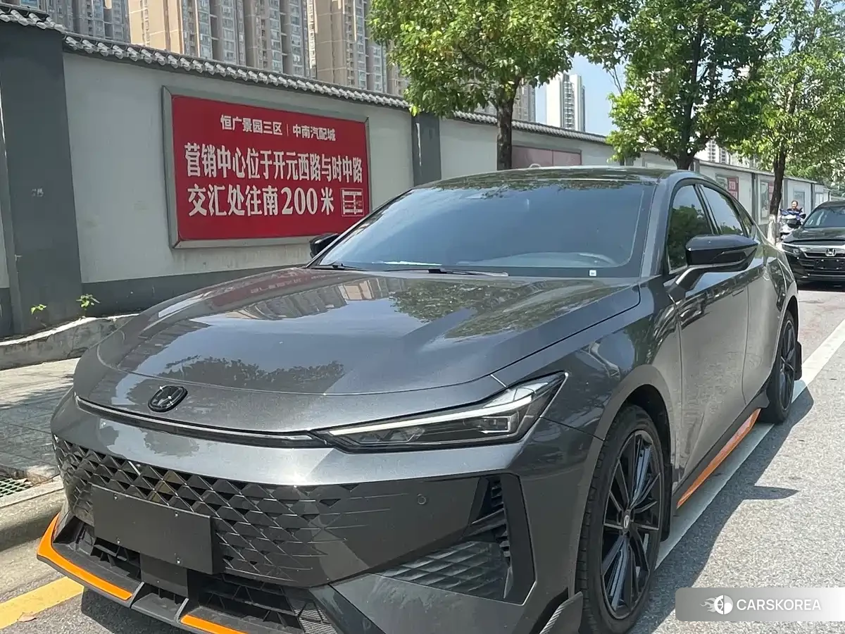 Chang'an Changan UNI-V id 4583912 из Китая 7