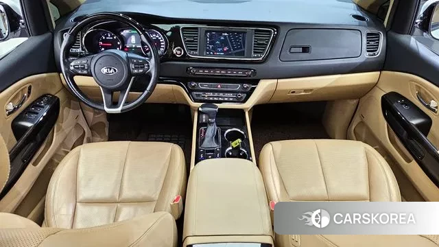 Kia The New Carnival id 3233936 из Кореи 17