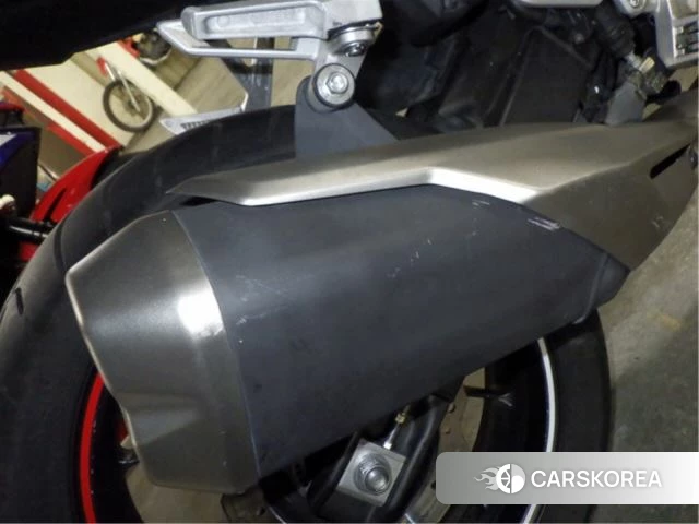 Honda CBR400R id 3950050 из Японии 23