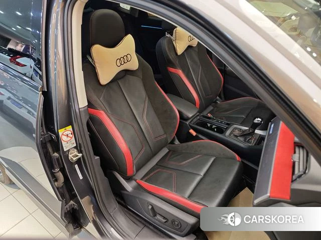 Audi Q3 Sportback id 4298529 из Китая 34