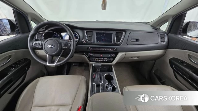 Kia The New Carnival id 4568034 из Кореи 27