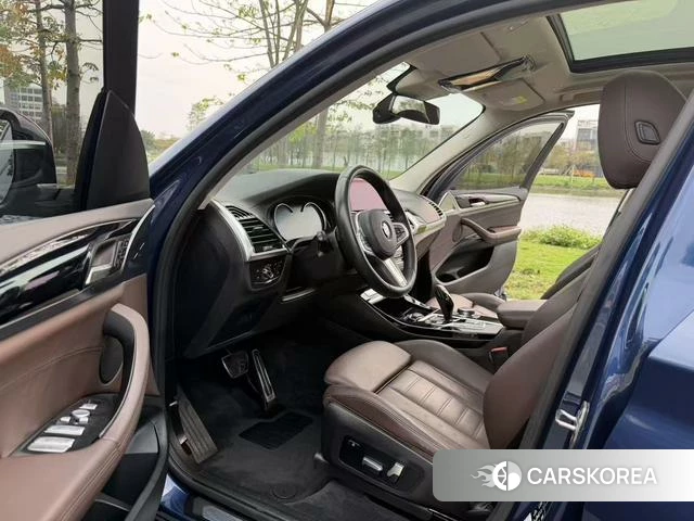 BMW X3 id 3890107 из Китая 7