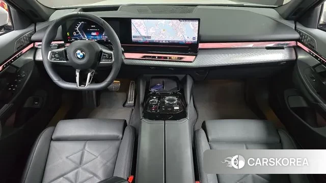 BMW 5 Series (G60) id 3080117 из Кореи 17