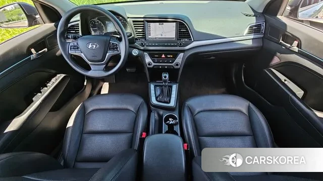 Hyundai Avante AD id 3039421 из Кореи 17