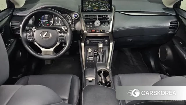 Lexus NX300h id 3754287 из Кореи 17