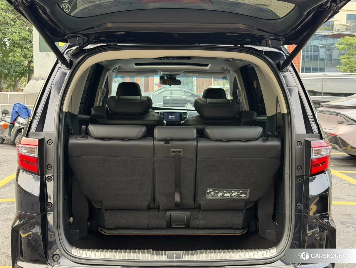 Honda Odyssey id 4455475 из Китая 33